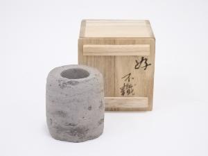 焼締蓋置